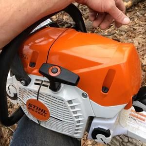 Meet your Posher, Adam